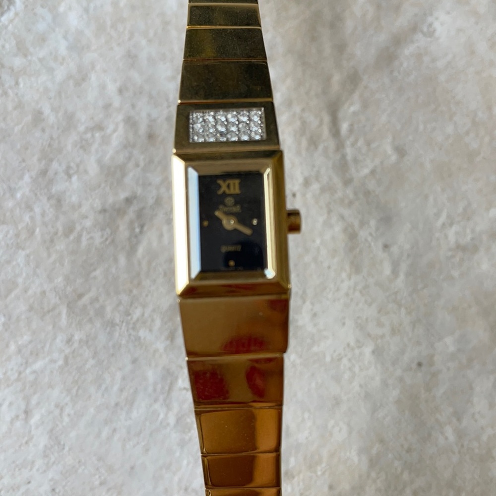 Swistar Swiss lady watch